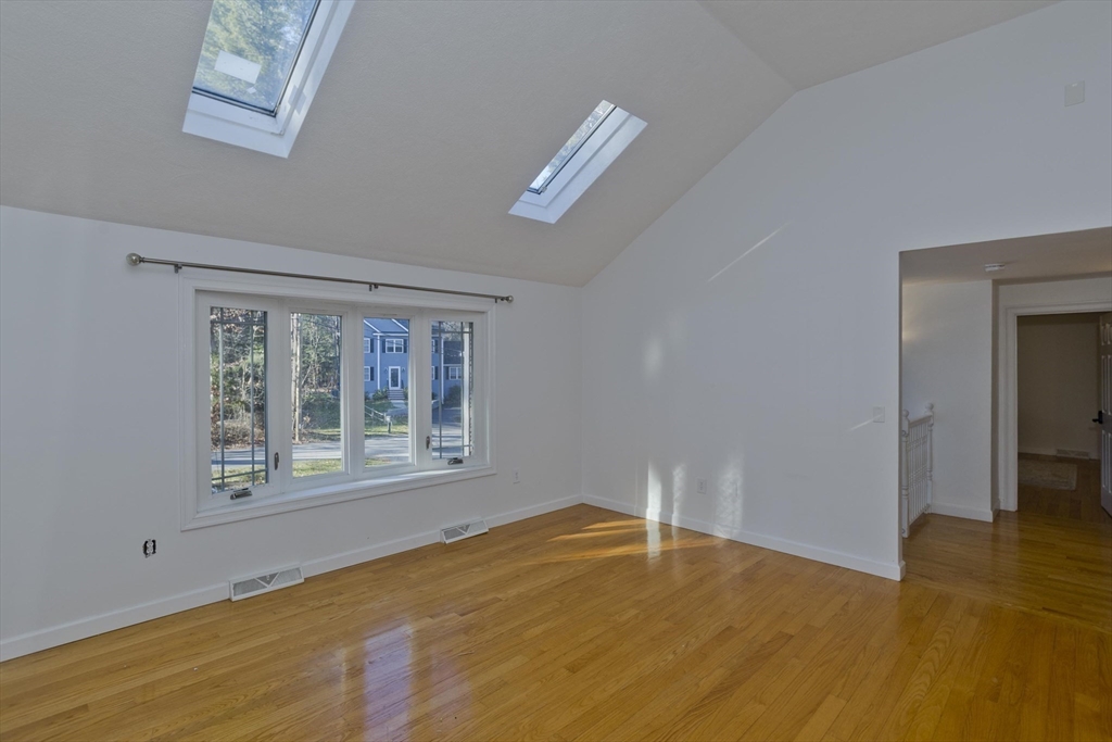 44 Connolly Road Billerica, MA 01821 - Photo 7 of 39