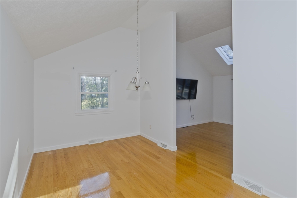 44 Connolly Road Billerica, MA 01821 - Photo 10 of 39