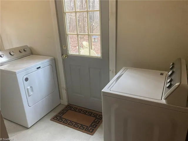 $638,000 | 179 Stone Country Lane, Asheboro, NC 27205