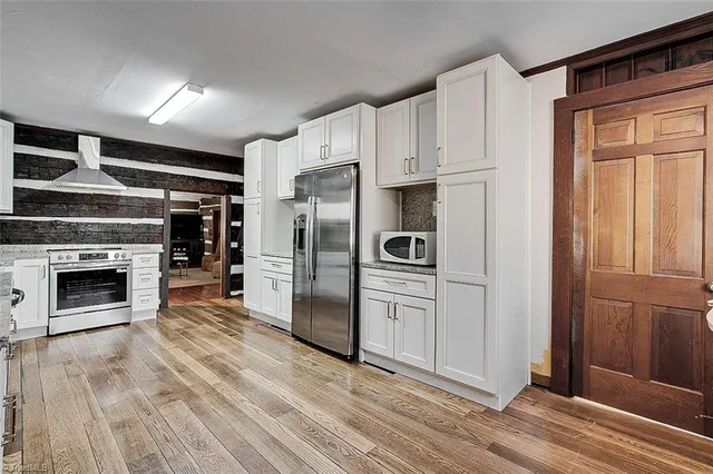 $638,000 | 179 Stone Country Lane, Asheboro, NC 27205