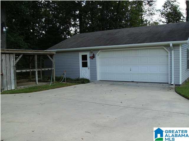 9293 Miller Road Warrior, AL 35180 - Photo 4 of 31