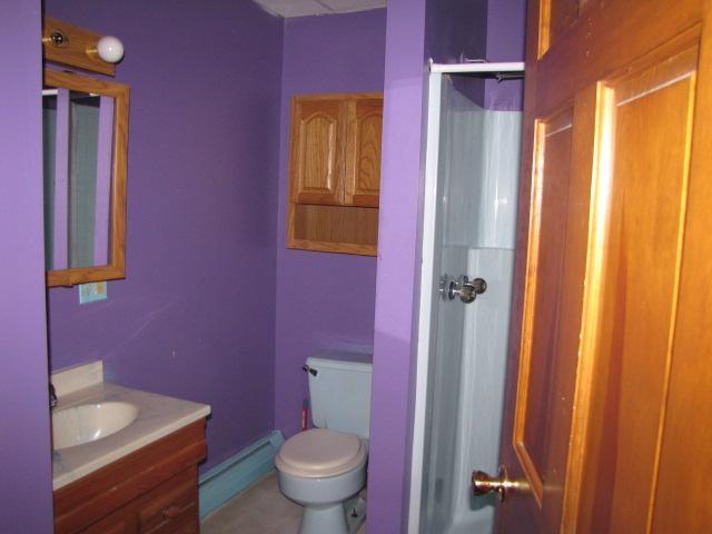 5 Sylvan Way Augusta, ME 04330 - Photo 7 of 14 Bathroom.