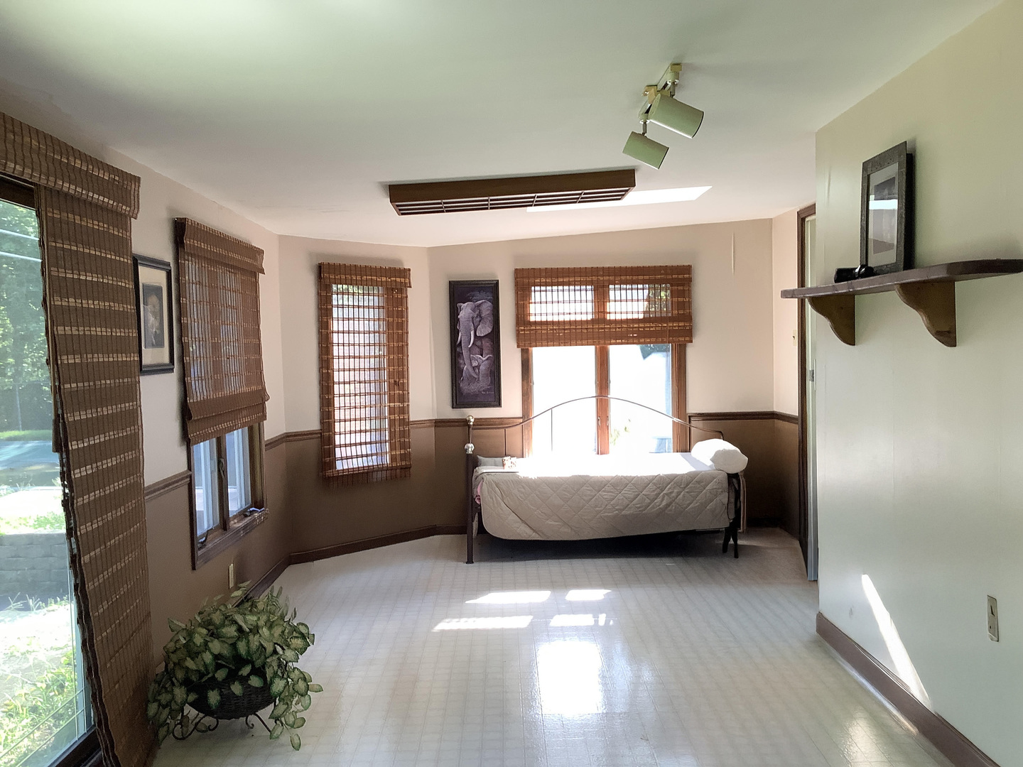 327 Old Hickory Road New Lenox, IL 60451 - Photo 21 of 31 Gallery Image 21