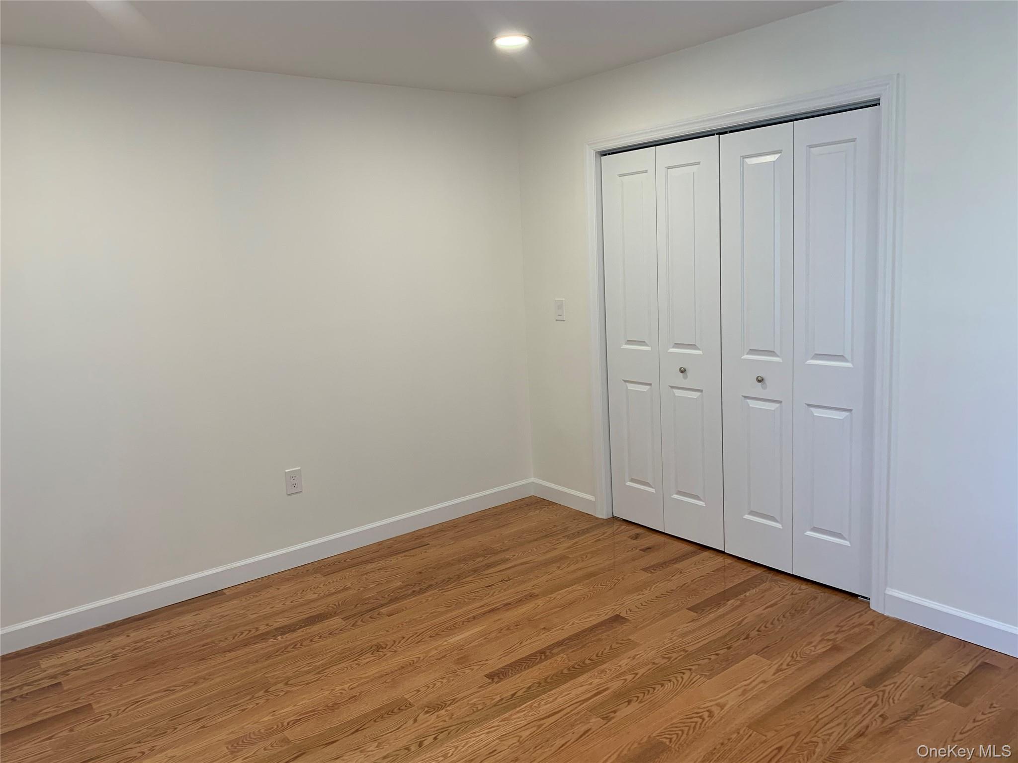 97 Gainsborg Avenue East, Unit RIGHT SIDE West Harrison, NY 10604 - Photo 18 of 39