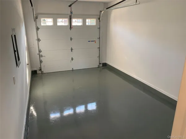 a view of a garage