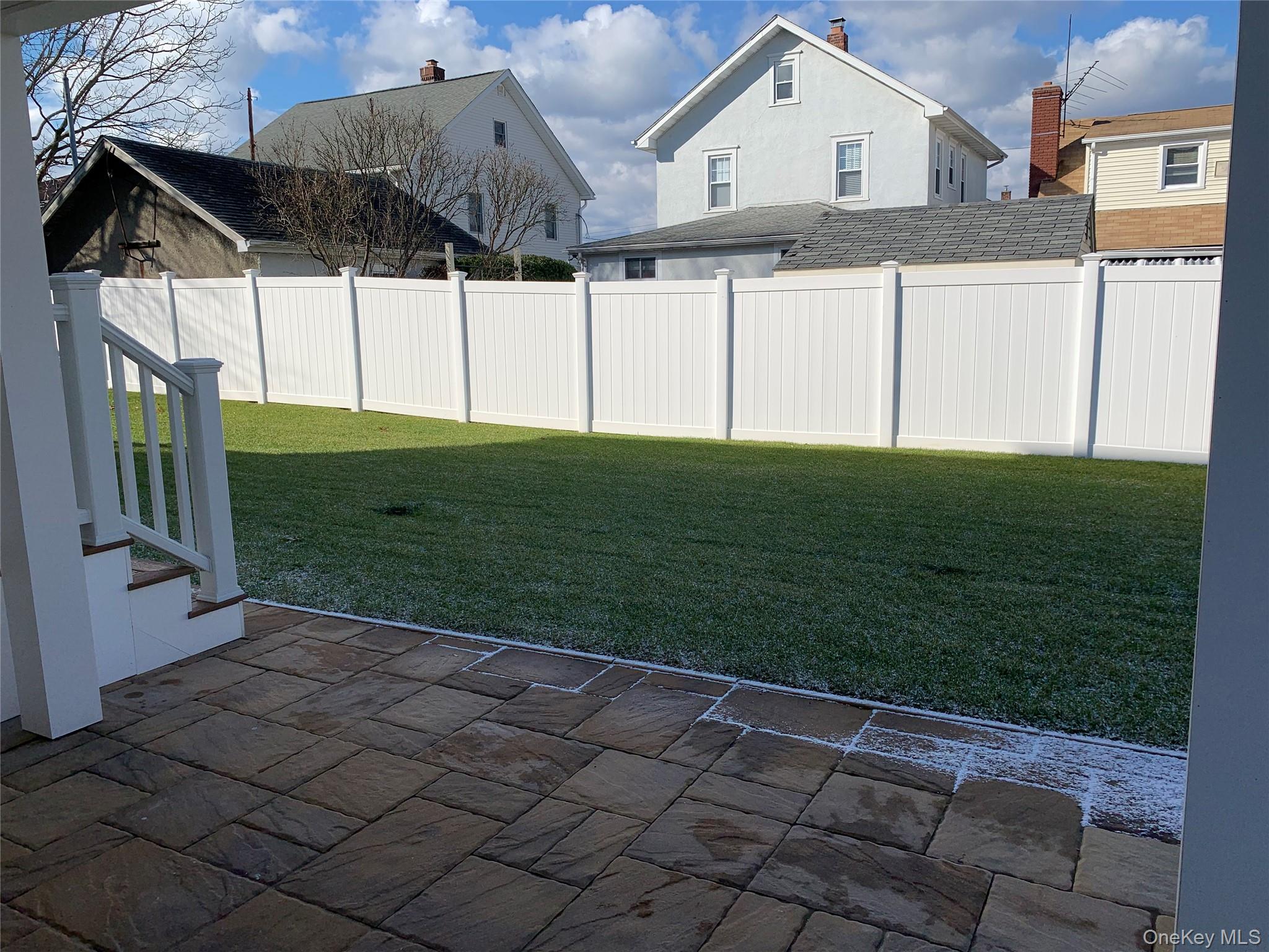 97 Gainsborg Avenue East, Unit RIGHT SIDE West Harrison, NY 10604 - Photo 33 of 39