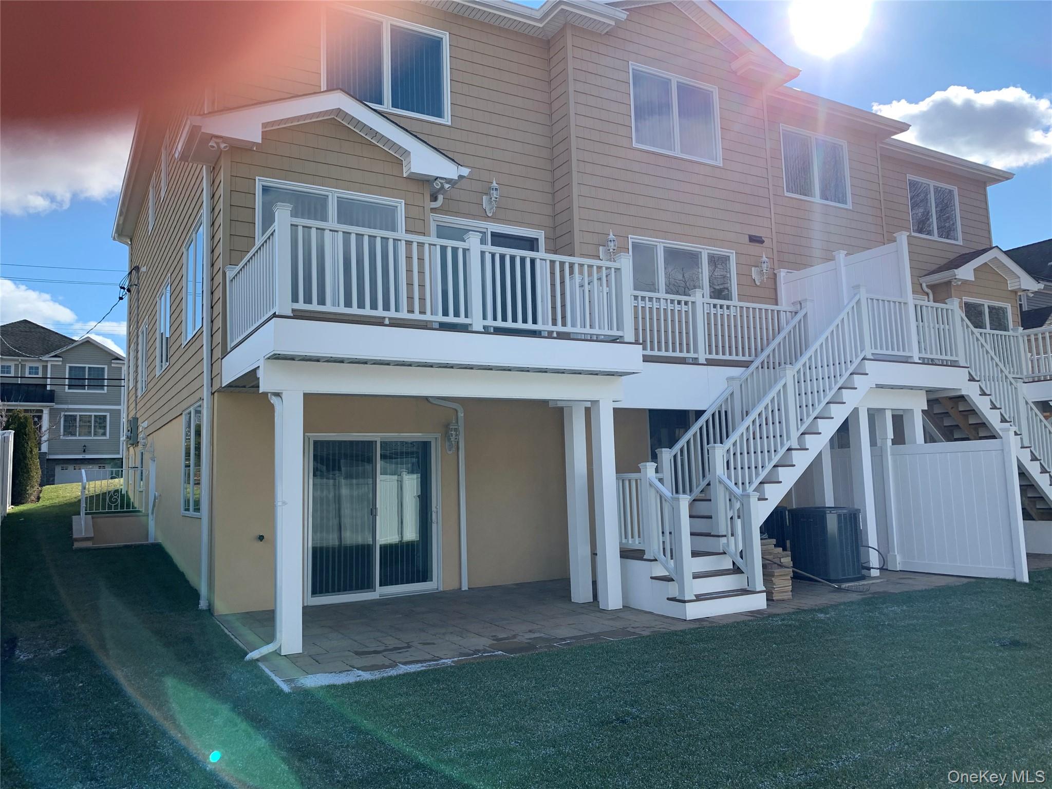 97 Gainsborg Avenue East, Unit RIGHT SIDE West Harrison, NY 10604 - Photo 34 of 39
