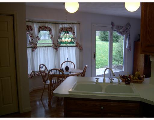543 Parker Road Sarver, PA 16055 - Photo 3 of 8 Kitchen.