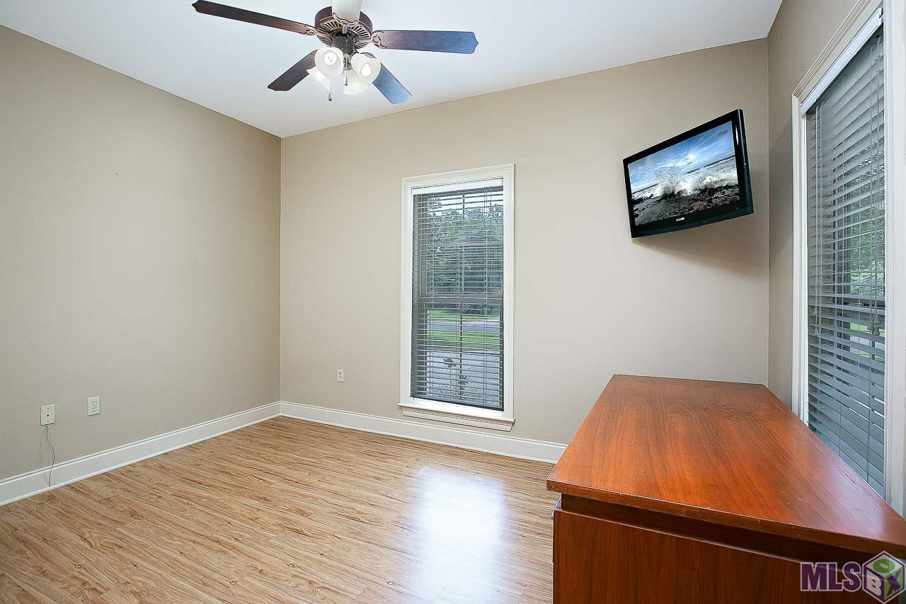 10209 Springtree Avenue Baton Rouge, LA 70810 - Photo 18 of 22 Gallery Image 18