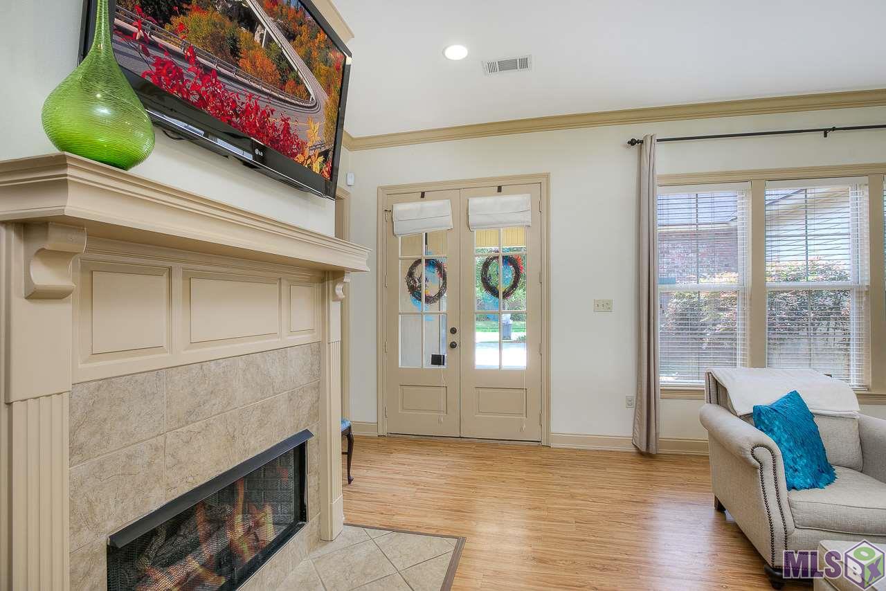 10209 Springtree Avenue Baton Rouge, LA 70810 - Photo 3 of 22 Gallery Image 3