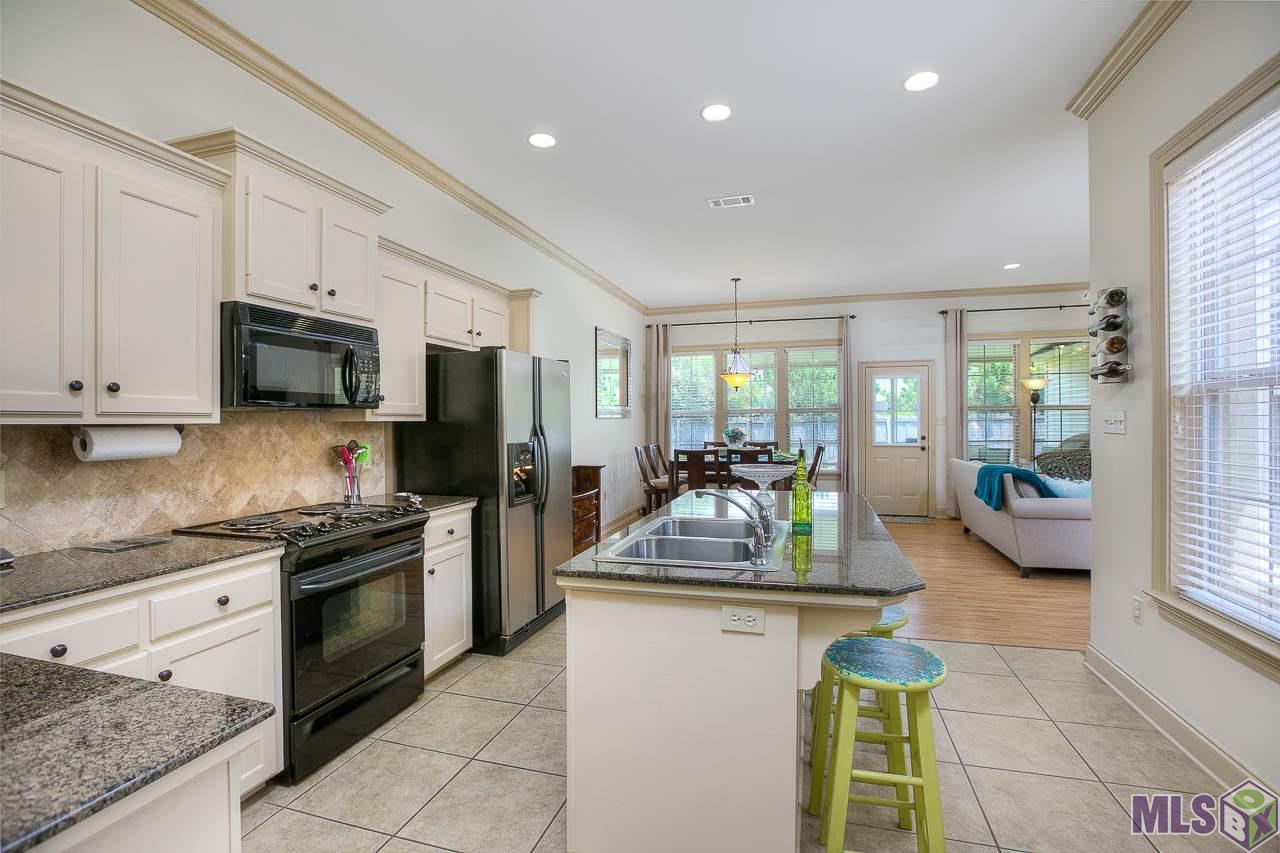 10209 Springtree Avenue Baton Rouge, LA 70810 - Photo 8 of 22 Gallery Image 8