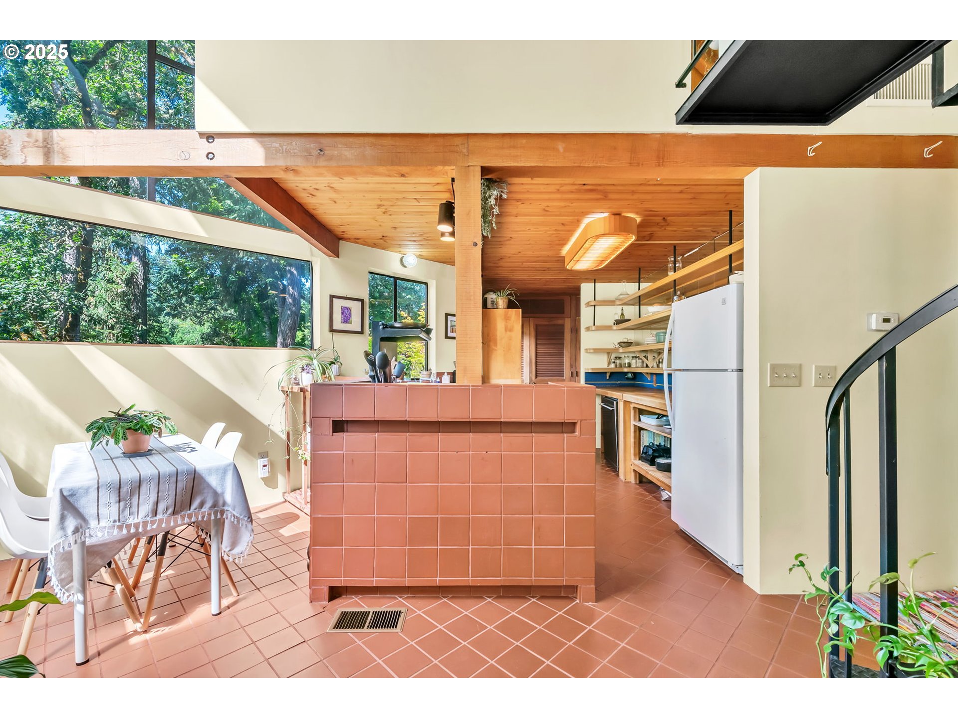 2696 Moon Mountain Drive Eugene, OR 97403 - Photo 14 of 48 a view of outdoor space