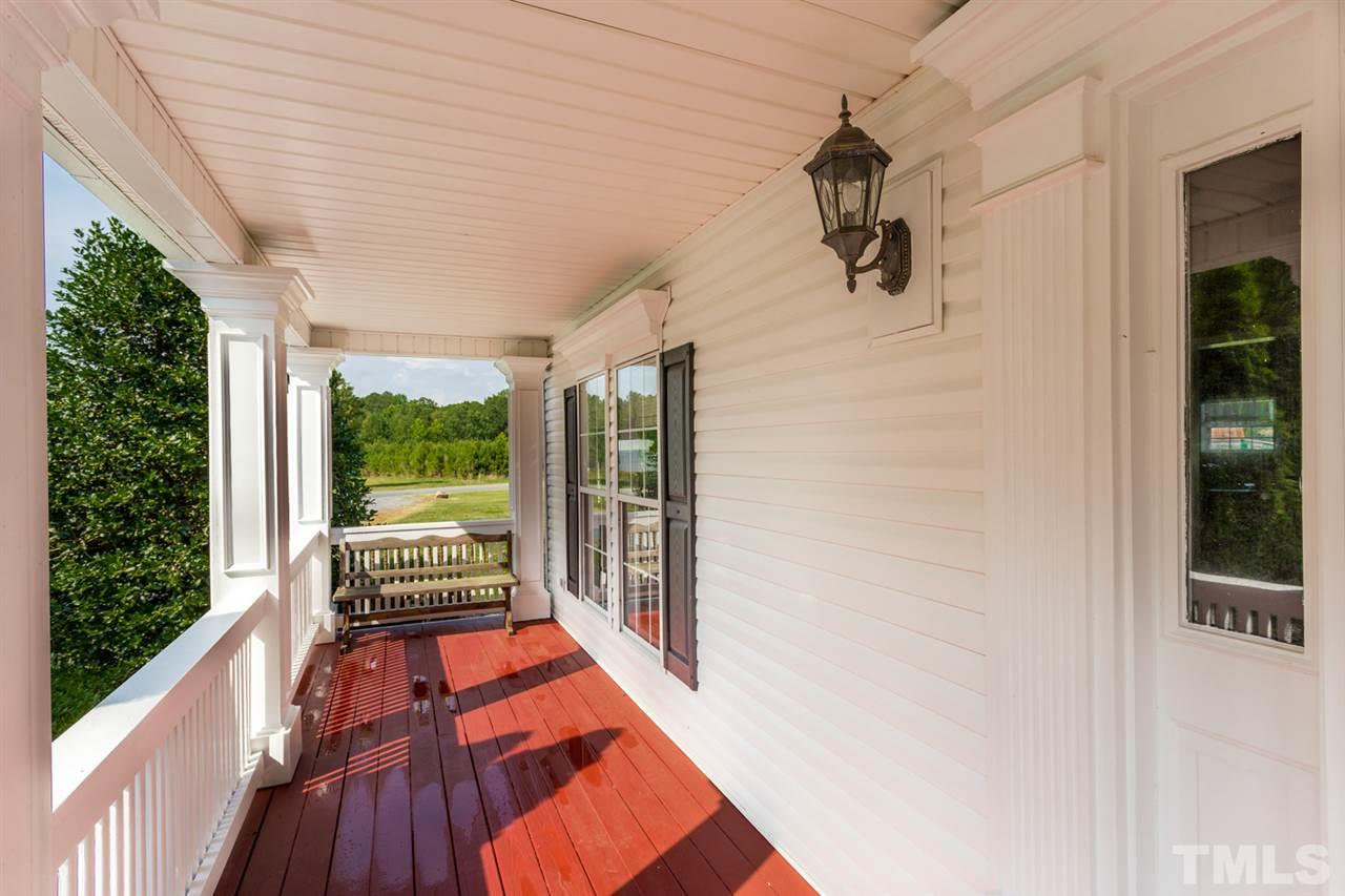 2716 Lizzie Mill Road Selma, NC 27576 - Photo 4 of 29 Gallery Image 4