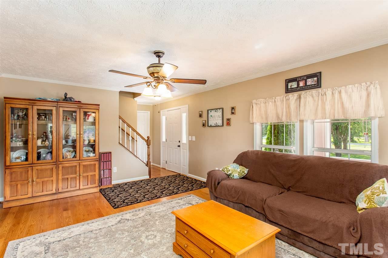 2716 Lizzie Mill Road Selma, NC 27576 - Photo 7 of 29 Gallery Image 7