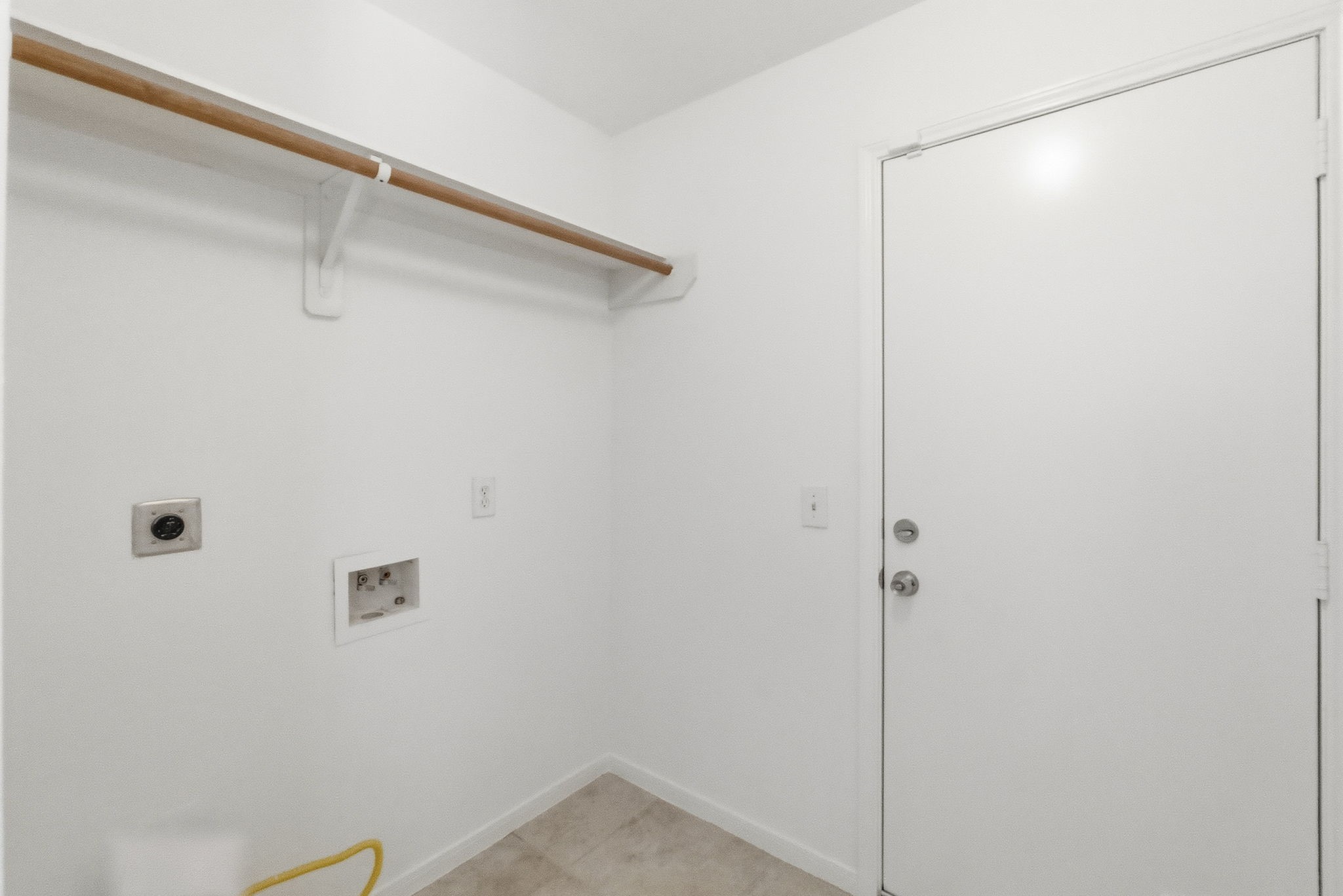 11907 Ezekiel Road Tomball, TX 77375 - Photo 19 of 39 a bathroom with a shower