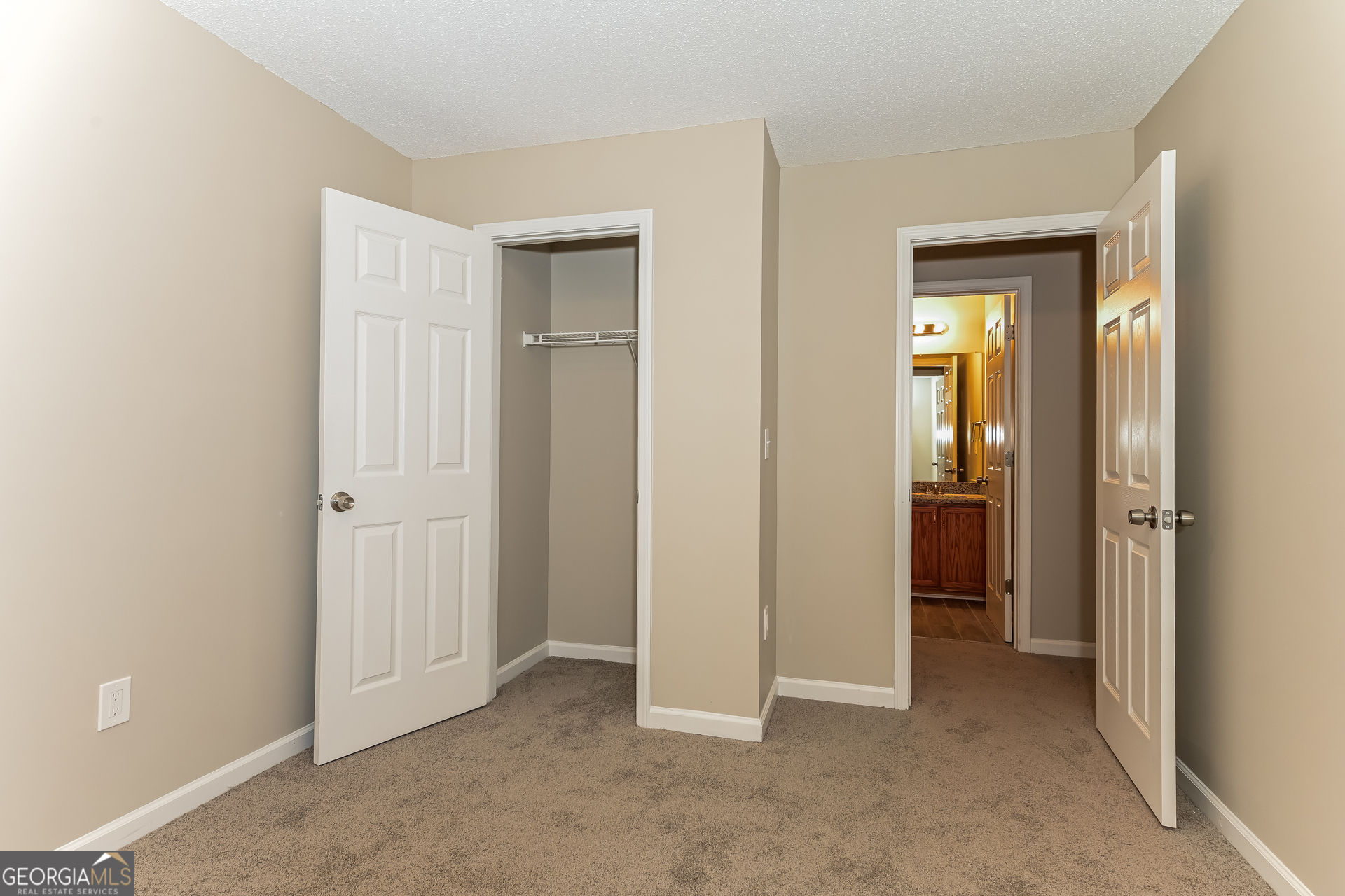 6034 Waggoner Court Rex, GA 30273 - Photo 13 of 17