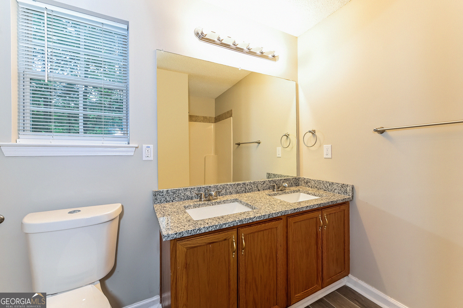 6034 Waggoner Court Rex, GA 30273 - Photo 8 of 17