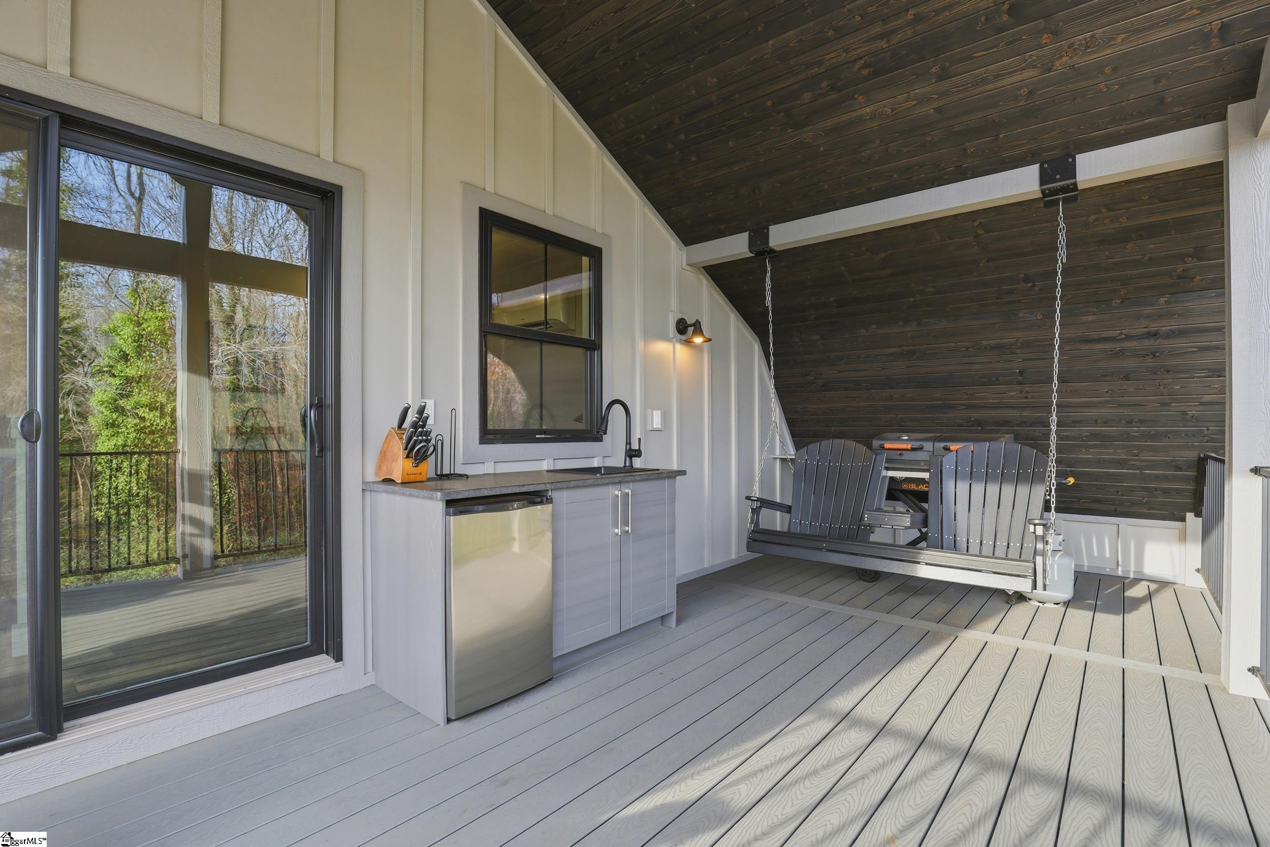 3474 Highway 414 Landrum, SC 29356 - Photo 20 of 34