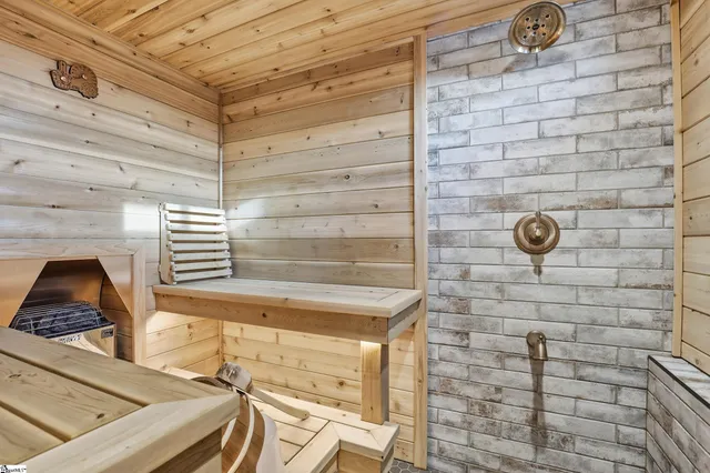 $529,000 | 3474 Highway 414, Landrum, SC 29356