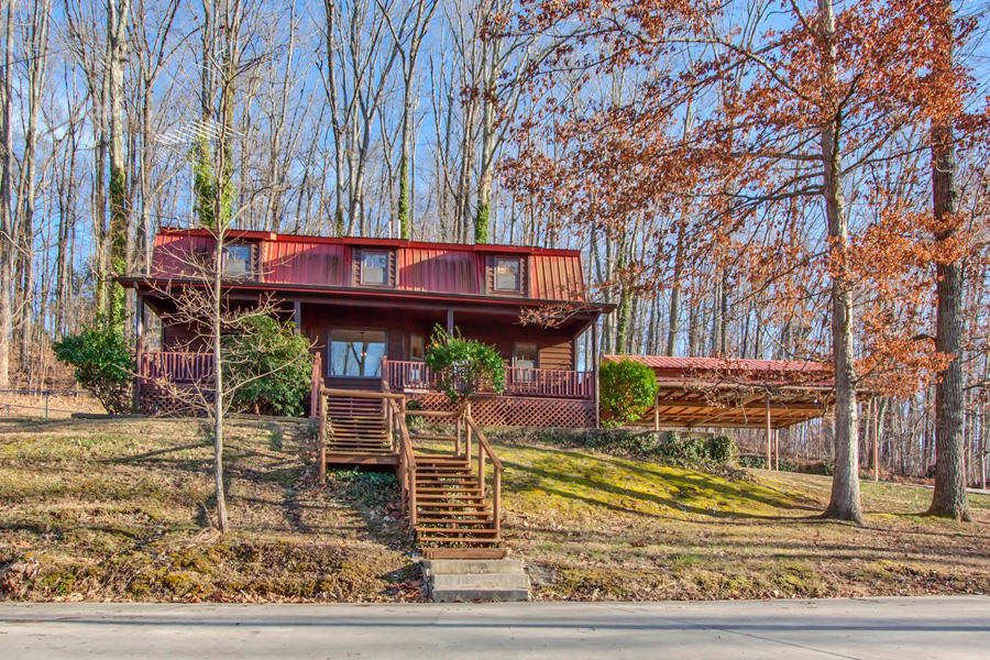 205 Old Calloway Road Kingston, TN 37763 - Photo 1 of 39 01_OldCallowayRoad_205_Front