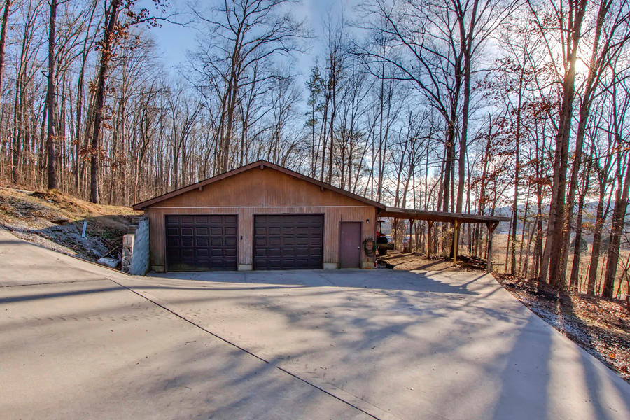 205 Old Calloway Road Kingston, TN 37763 - Photo 38 of 39 38_OldCallowayRoad_205_Shop-Garage01