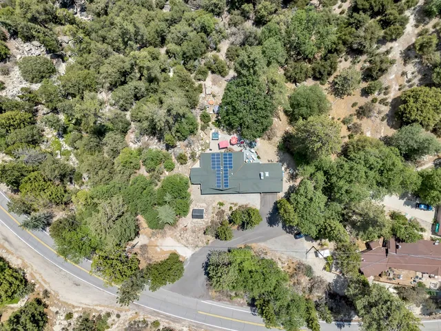 $865,000 | 21395 Highway 243, Idyllwild, CA 92549