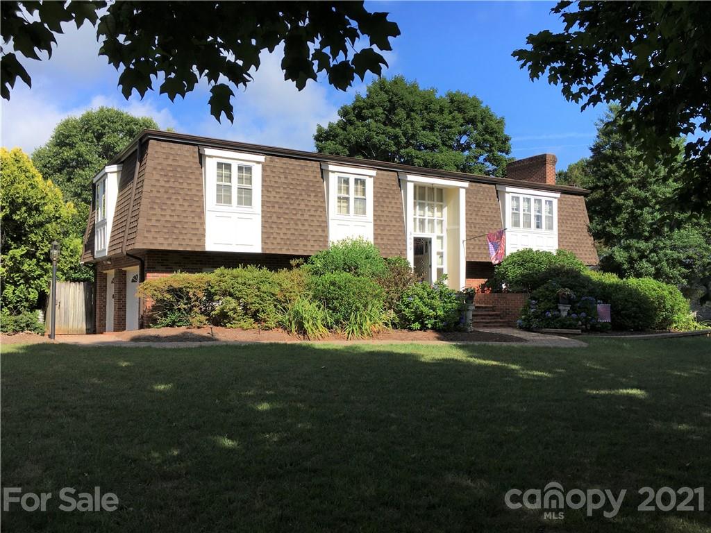 3609 Falling Creek Road Hickory, NC 28601 - Photo 1 of 34 Gallery Image 1