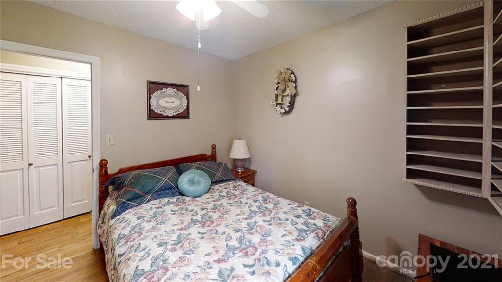 3609 Falling Creek Road Hickory, NC 28601 - Photo 16 of 34 Gallery Image 16