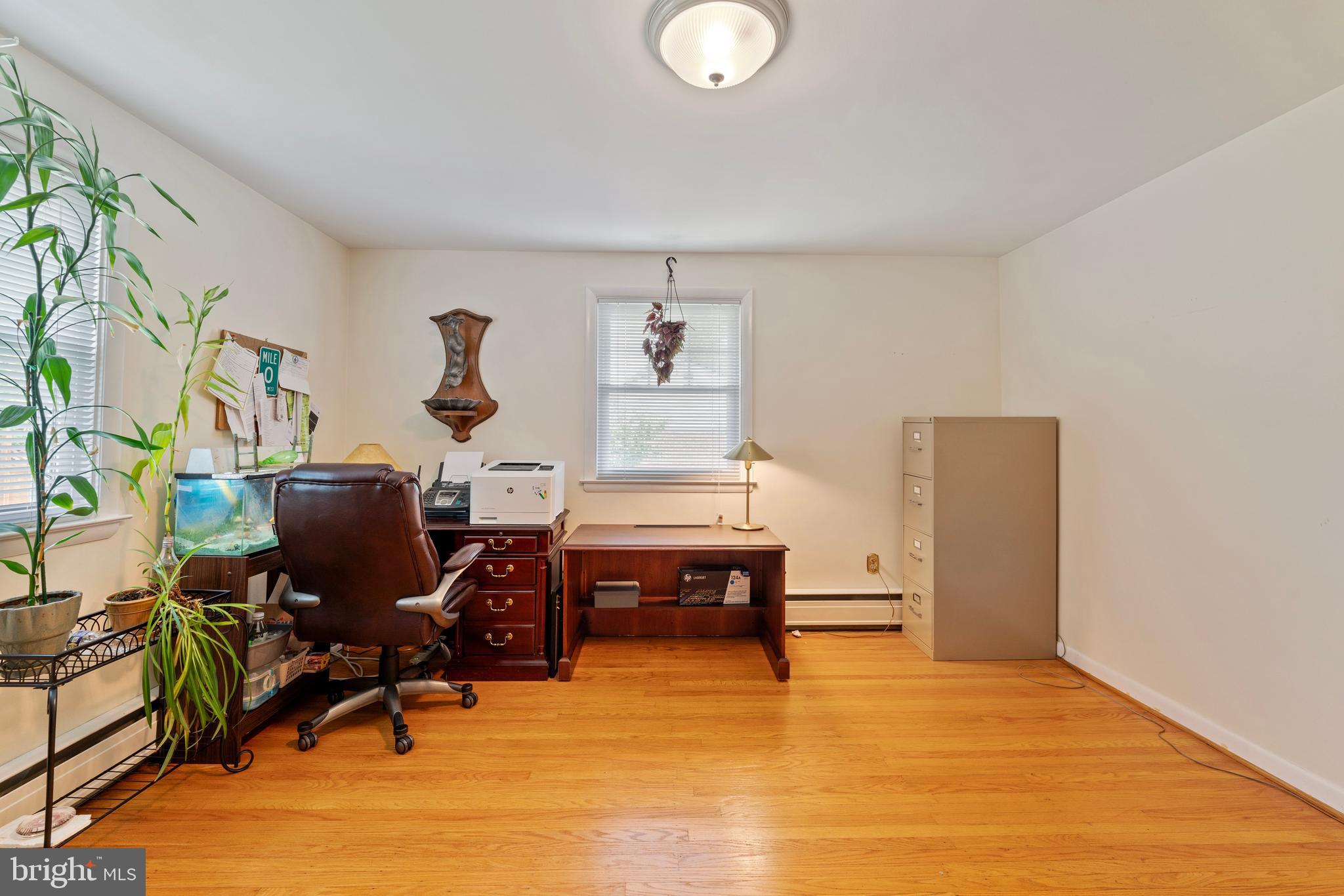 1131 Frederick Road Jenkintown, PA 19046 - Photo 20 of 30 a living room with furniture and a flat screen tv