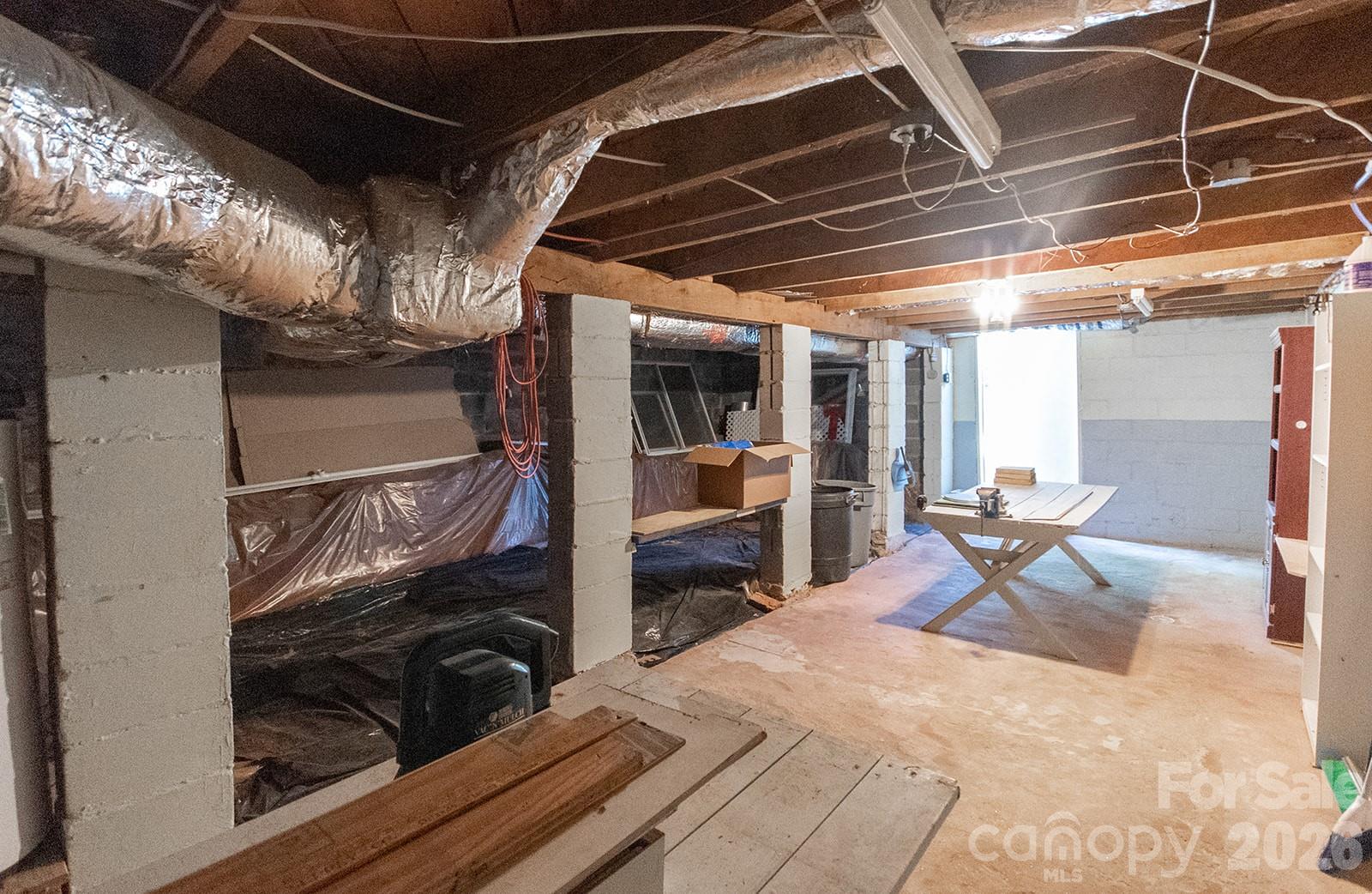 59 South Front Street Franklin, NC 28734 - Photo 33 of 40