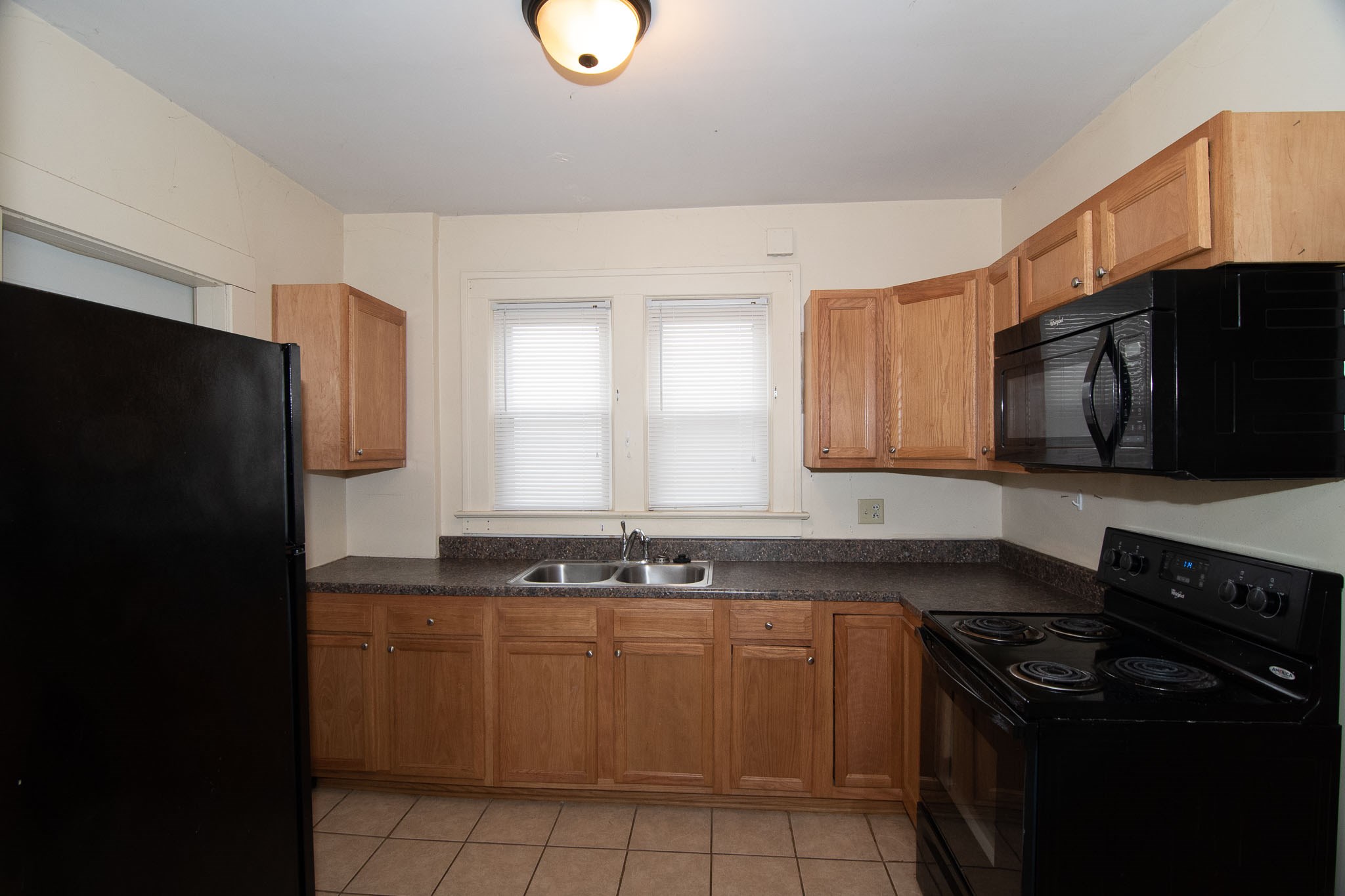 1609 Tecumseh Street Fort Wayne, IN 46805 - Photo 9 of 19