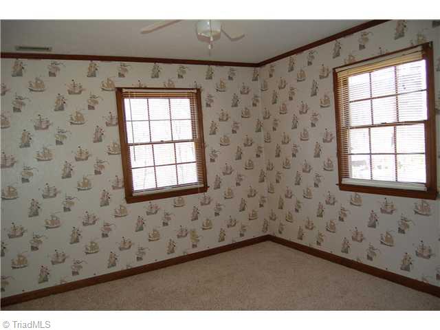 613 Springwood Road Asheboro, NC 27205 - Photo 10 of 16 3rd Bedroom.