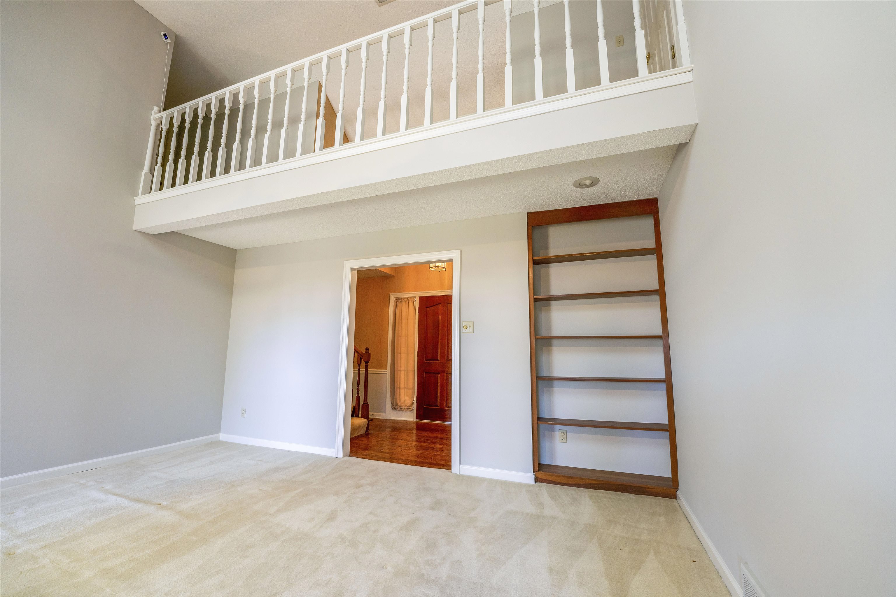 8497 Bazemore Road Memphis, TN 38018 - Photo 2 of 16 a view of a front door of the house