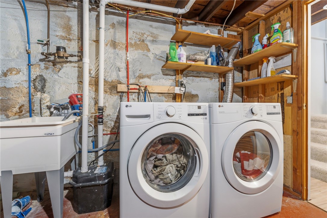 68 Packard Avenue Warwick, RI 02886 - Photo 34 of 44