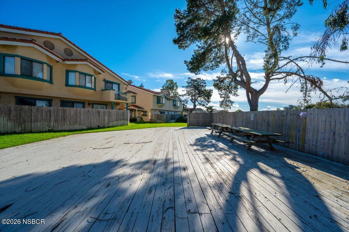 1277 Belridge Street, Unit 6A Oceano, CA 93445 - Photo 24 of 27 35-Picnic Area_Park