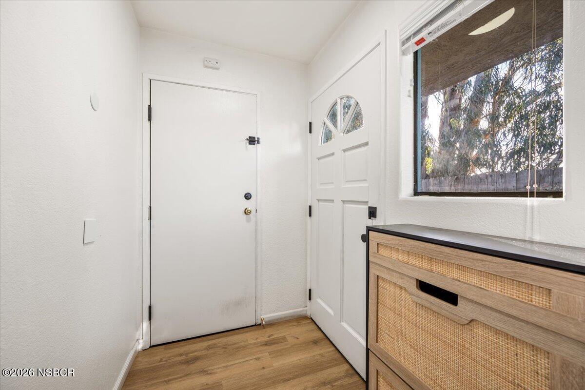 1277 Belridge Street, Unit 6A Oceano, CA 93445 - Photo 3 of 27 09-Entryway