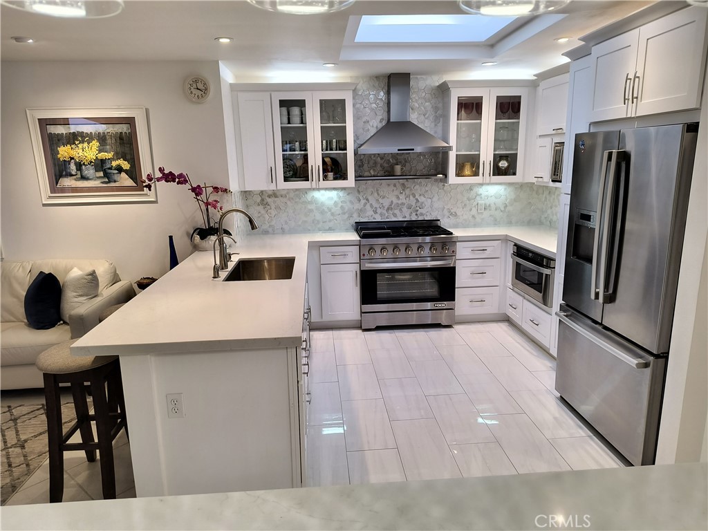 6 Whittier Court Rancho Mirage, CA 92270 - Photo 17 of 74 KITCHEN 1