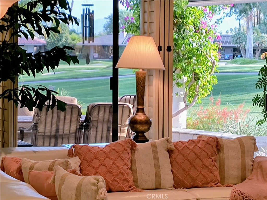 6 Whittier Court Rancho Mirage, CA 92270 - Photo 26 of 74 LIVING ROOM 3 VIEW SOUTH