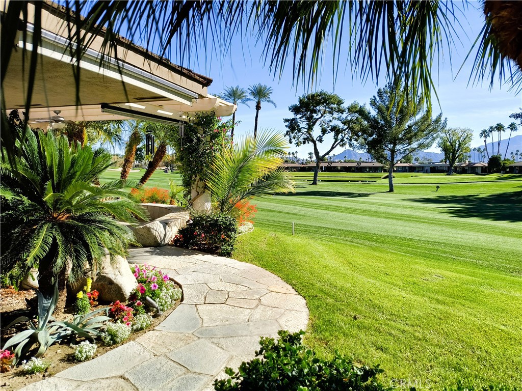 6 Whittier Court Rancho Mirage, CA 92270 - Photo 55 of 70 12th GREEN VIEW