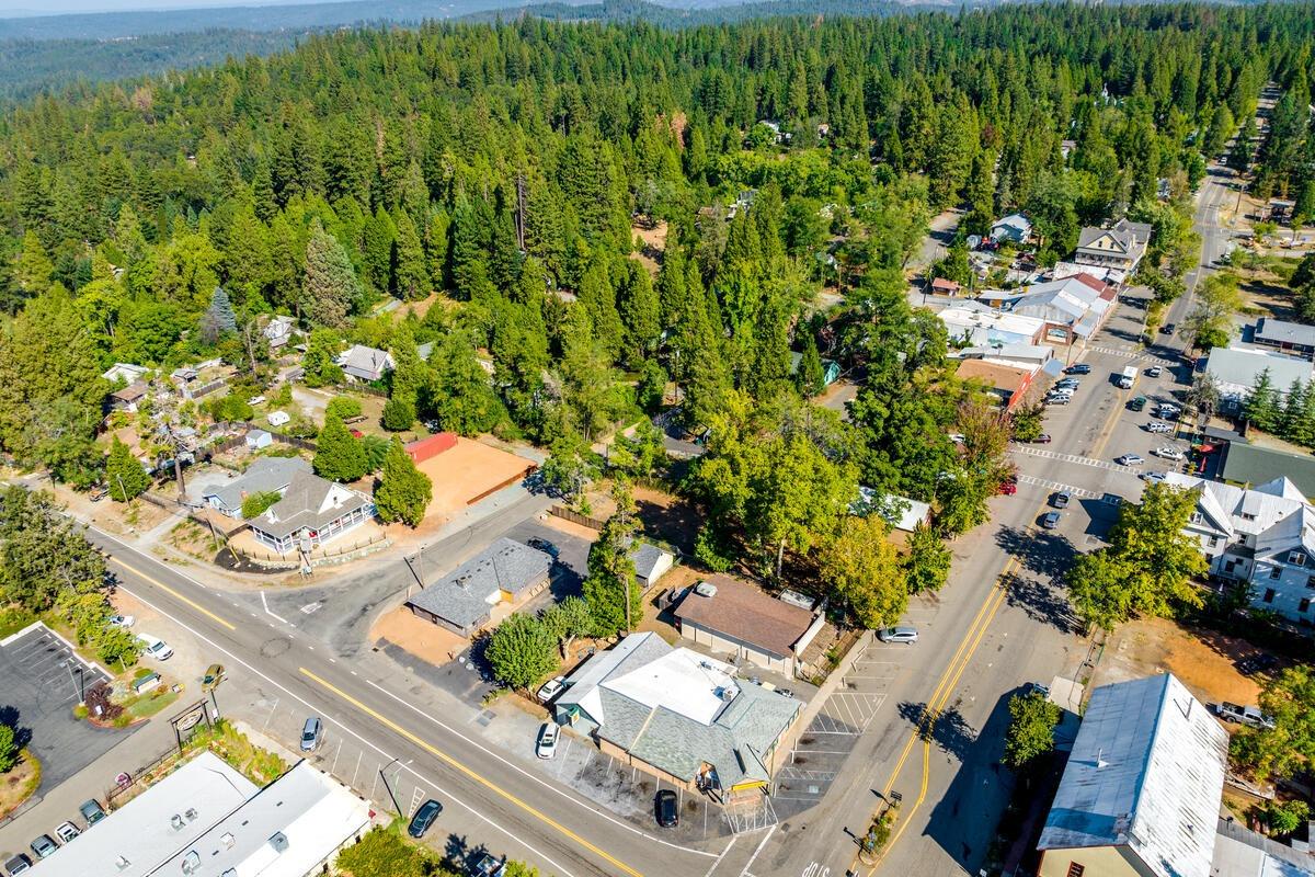 6313 Highway 193 Georgetown, CA 95634 - Photo 45 of 48