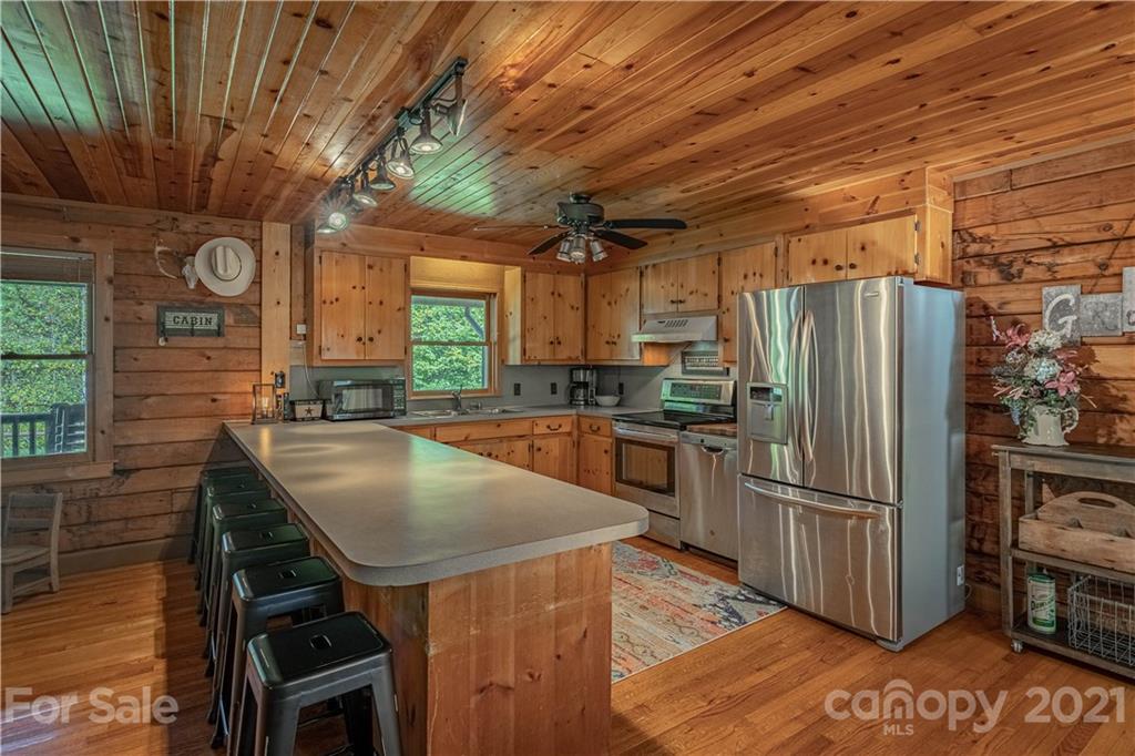 4411 Georgia Pines Road Morganton, NC 28655 - Photo 6 of 31 Gallery Image 6