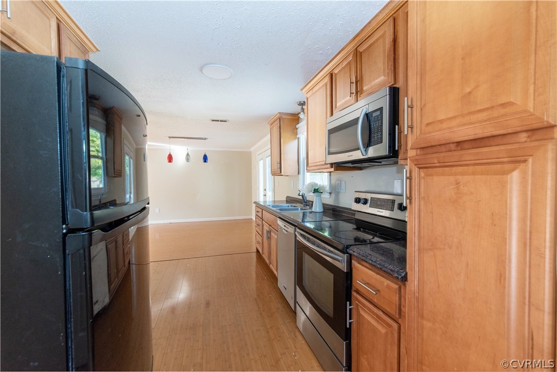 4930 Meredith Woods Road Glen Allen, VA 23060 - Photo 8 of 24