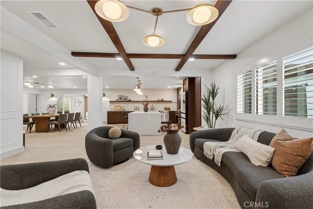 $1,368,000 | 195 North Malena Drive, Orange, CA 92869