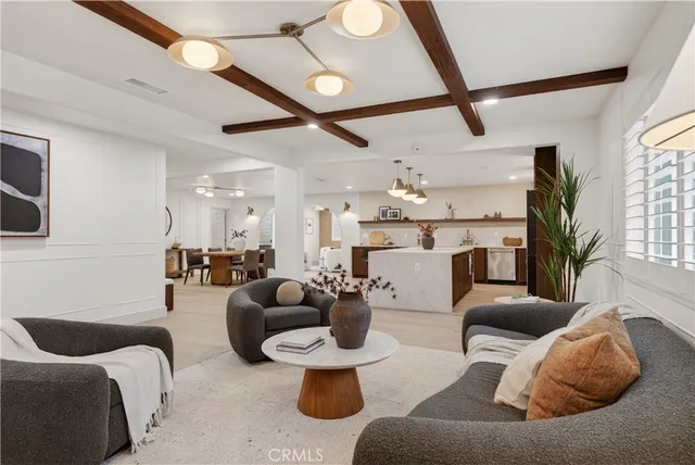 $1,368,000 | 195 North Malena Drive, Orange, CA 92869