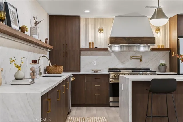 $1,368,000 | 195 North Malena Drive, Orange, CA 92869