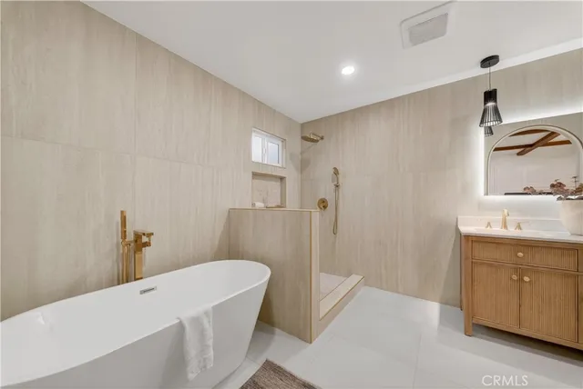 $1,368,000 | 195 North Malena Drive, Orange, CA 92869