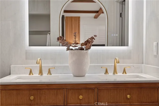 $1,368,000 | 195 North Malena Drive, Orange, CA 92869