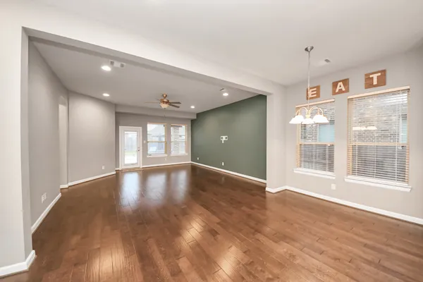 $450,000 | 2211 Tonkawa Trail, Katy, TX 77493