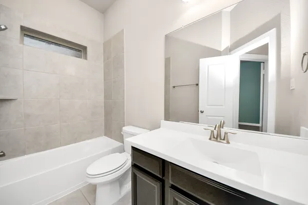 $450,000 | 2211 Tonkawa Trail, Katy, TX 77493