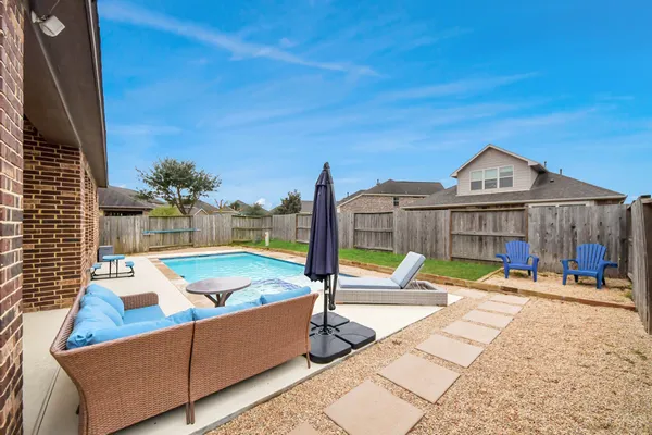 $450,000 | 2211 Tonkawa Trail, Katy, TX 77493